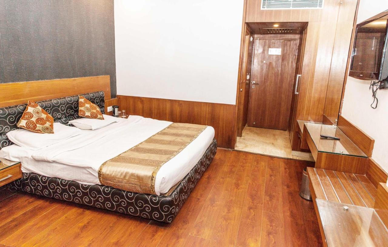Hotel Subash International Катра Экстерьер фото